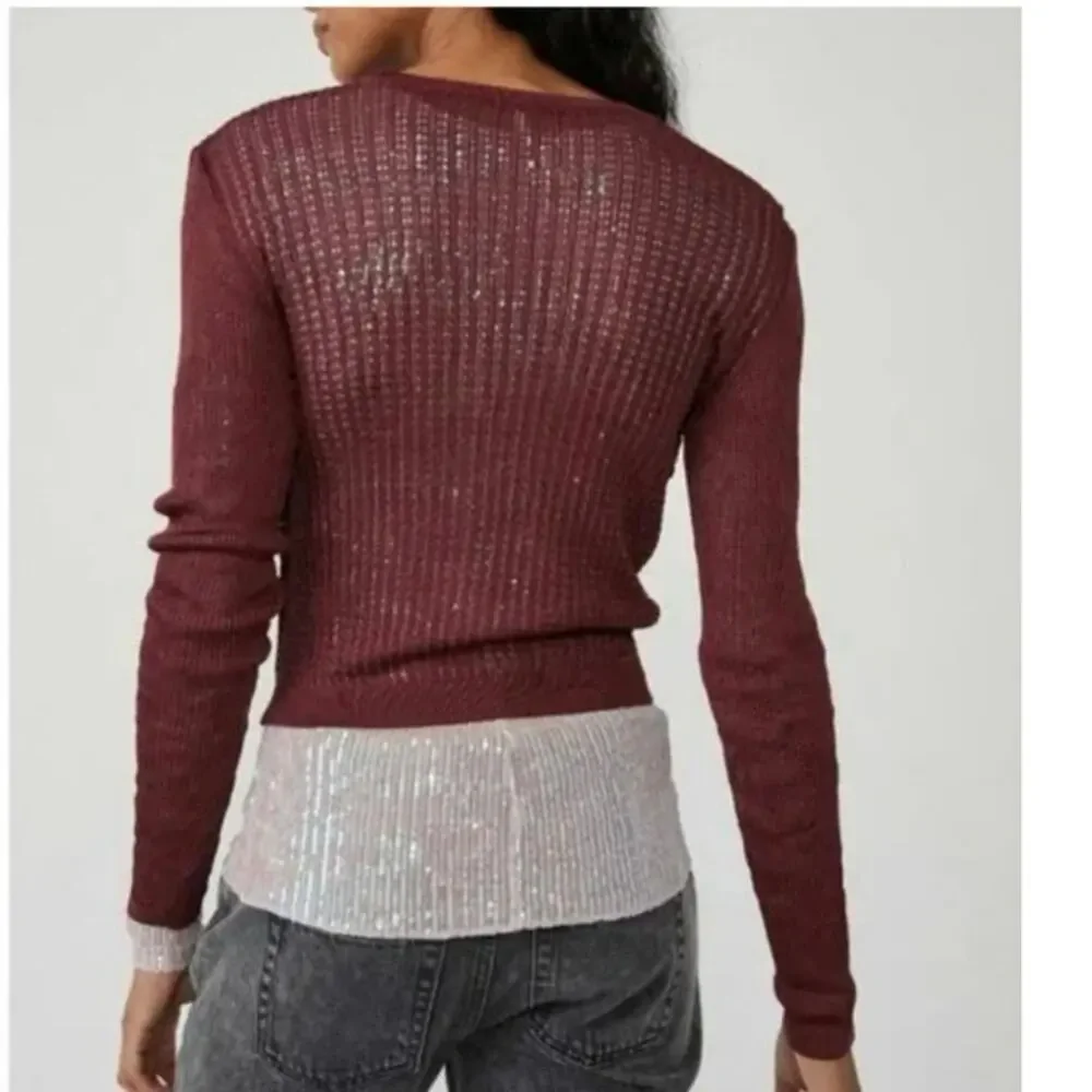 NWT FREE PEOPLE H2O Crew Raw Garnet Sheer Long Sleeves Size M (D-286)